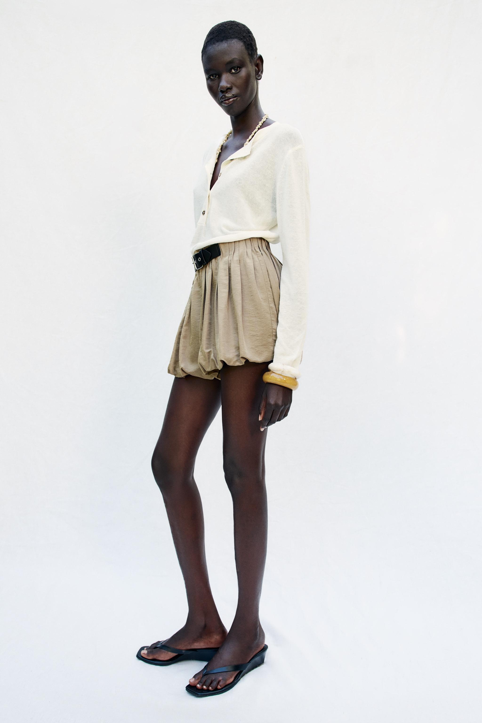 SHORT BOULE AVEC BOUCLE